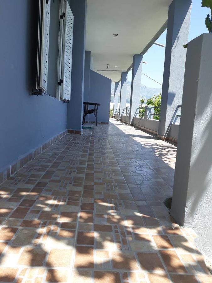 Hotel Blue View Qeparo Exterior foto
